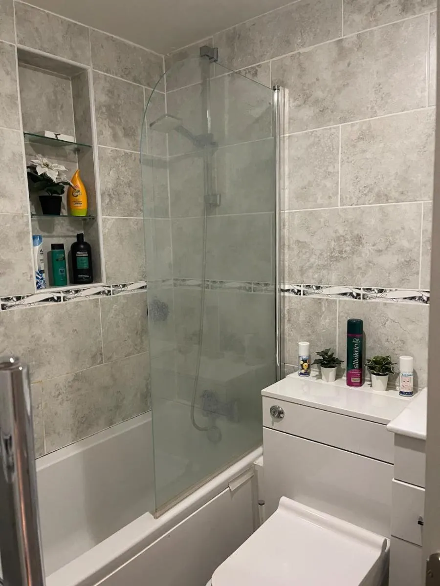 Image 4 of One Bedroom Flat in London Heathrow 20 minutes drive