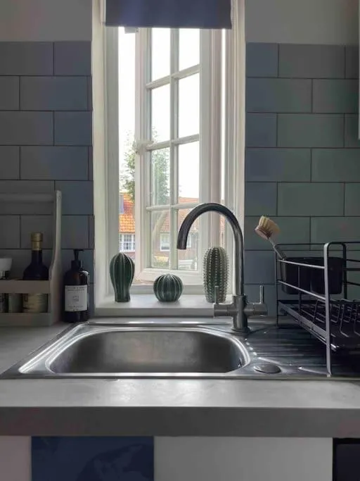 Image 3 of One bedroom Putney Village flat
