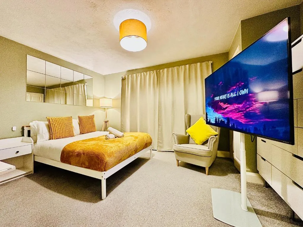 Image 1 of Opulent Marriott