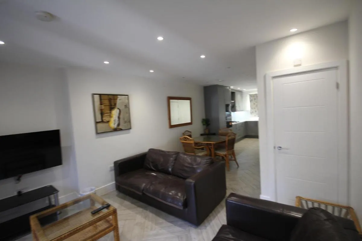Image 5 of Osterley Mews