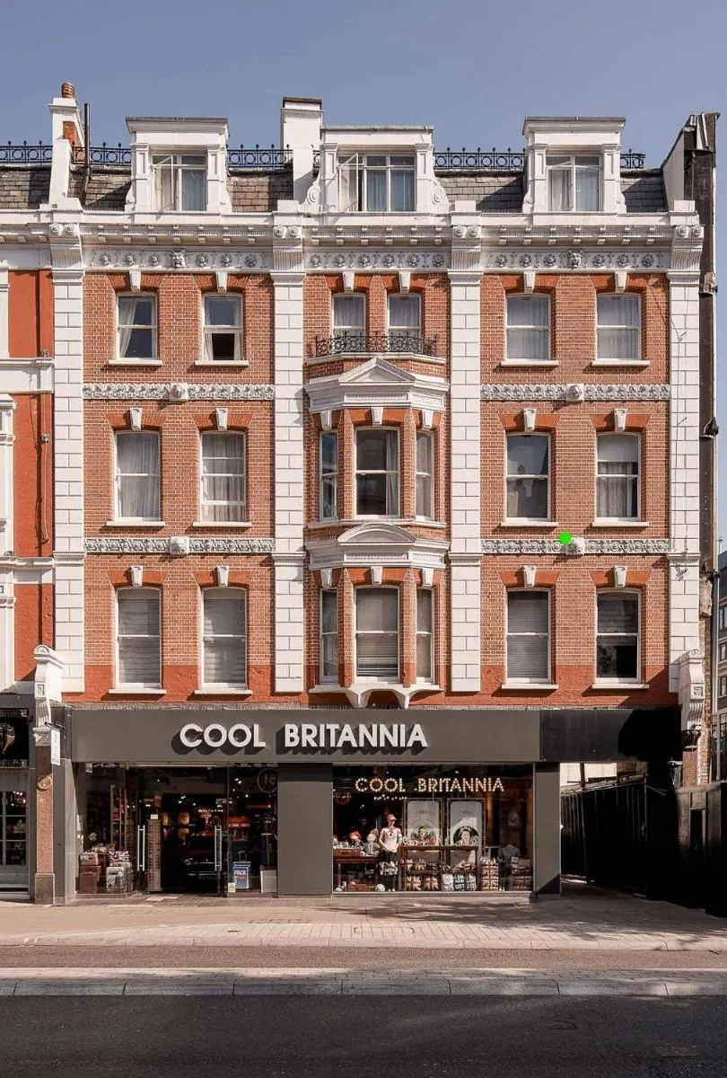 Image 4 of Oxford Street Apartments by Advan