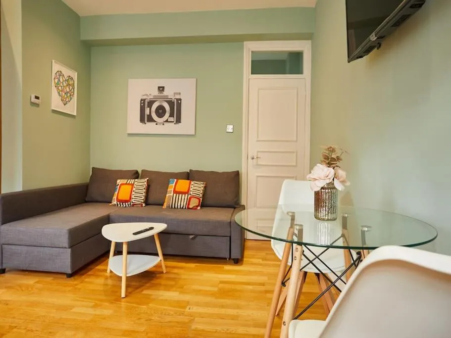 Image 3 of (Oxford Street – Piccadilly Circus) Apartment Central London