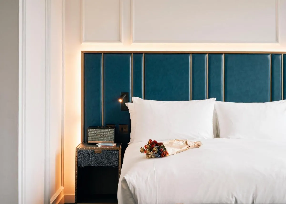 Image 3 of Page8, Page Hotels