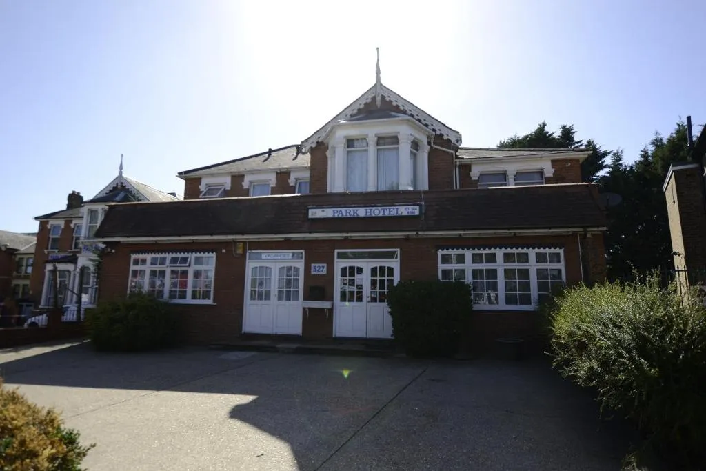Image 1 of Park Hotel