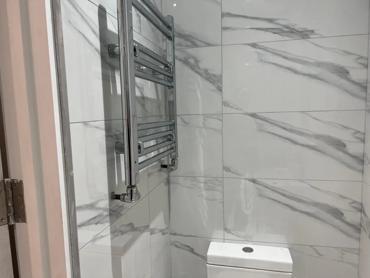 Image 3 of Park View Serviced Apartment – Next to Northolt Tube Station – Near Central London & Wembley
