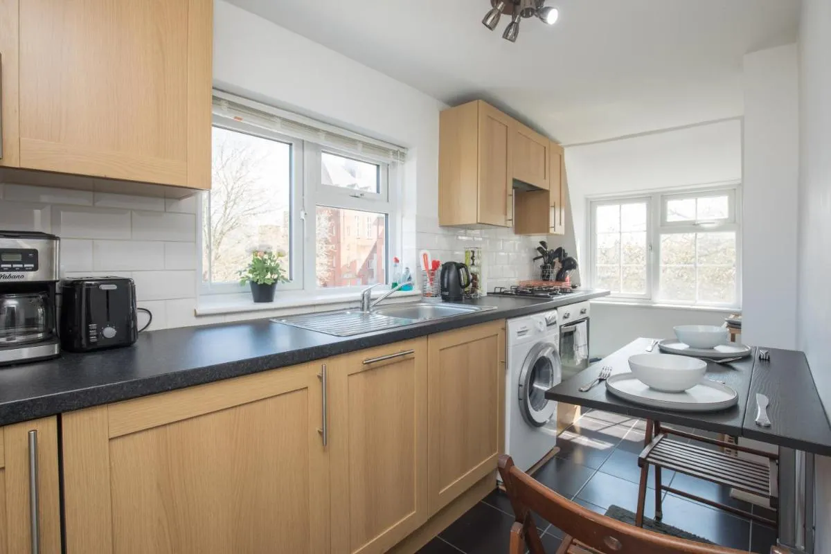 Image 4 of Pass the Keys Centrally located Apartment by Oval Cricket Club – Pass the Keys