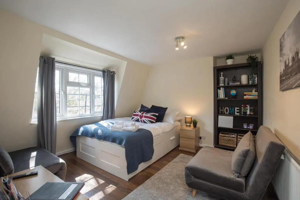 Pass the Keys Centrally located Apartment by Oval Cricket Club – Pass the Keys