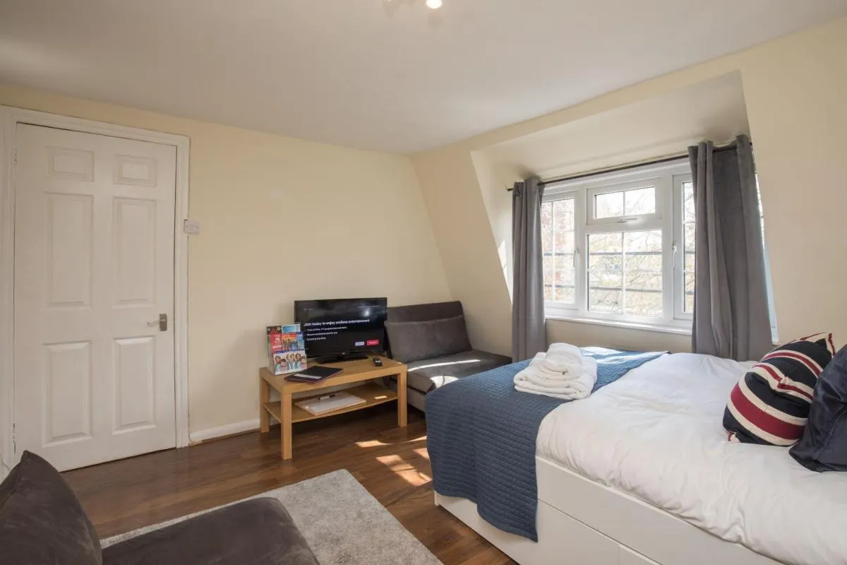 Image 5 of Pass the Keys Centrally located Apartment by Oval Cricket Club – Pass the Keys