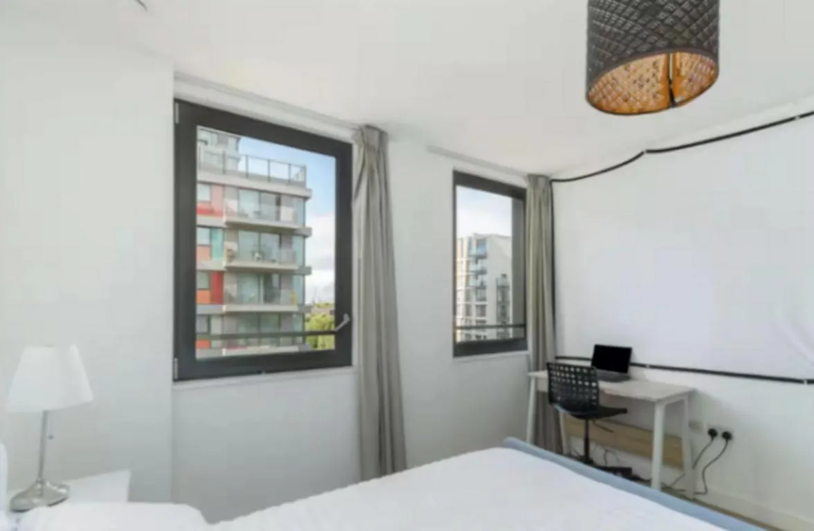 Image 4 of Pass the Keys Lovely modern flat Olympic Park