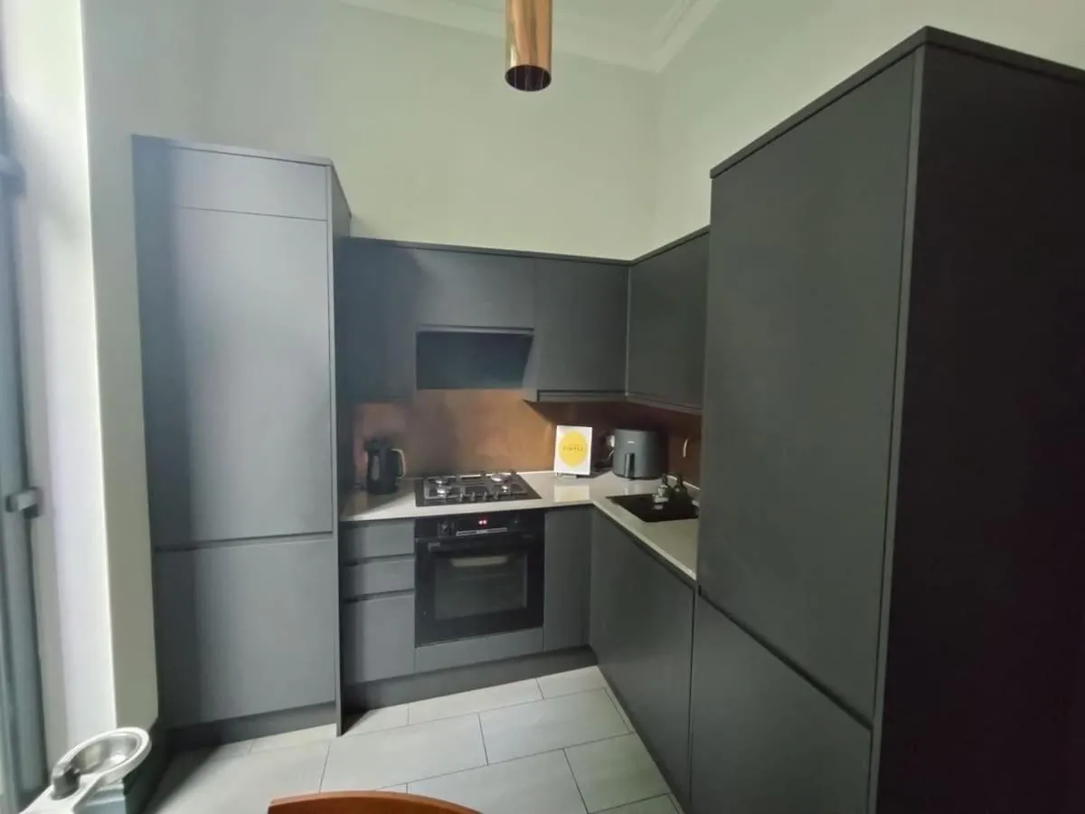 Image 3 of Peaceful flat