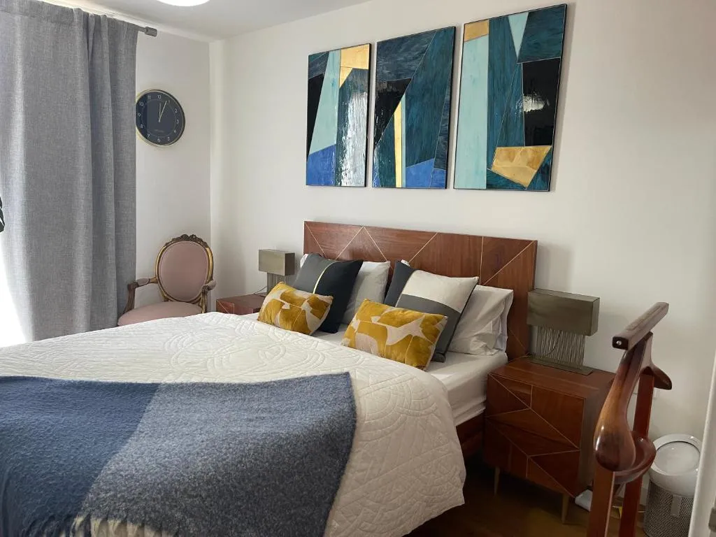 Image 1 of Peloton Organic Health Apartment in Angel, Old Street, Islington