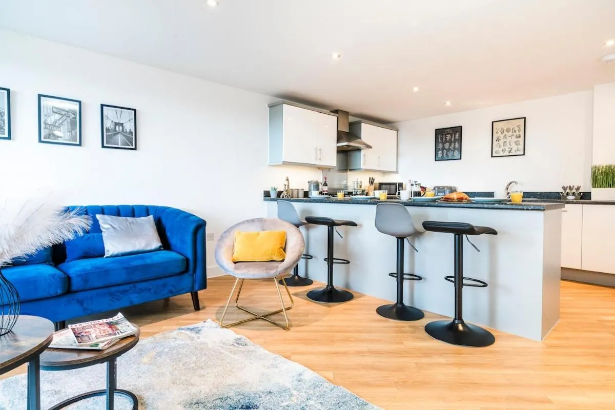 Image 4 of Penthouse Haven – Gants Hill – 2 Bedroom Flat