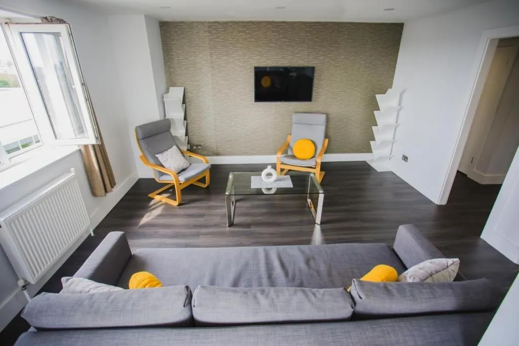 Image 3 of Penthouse at Chelsea Cloisters Hotel