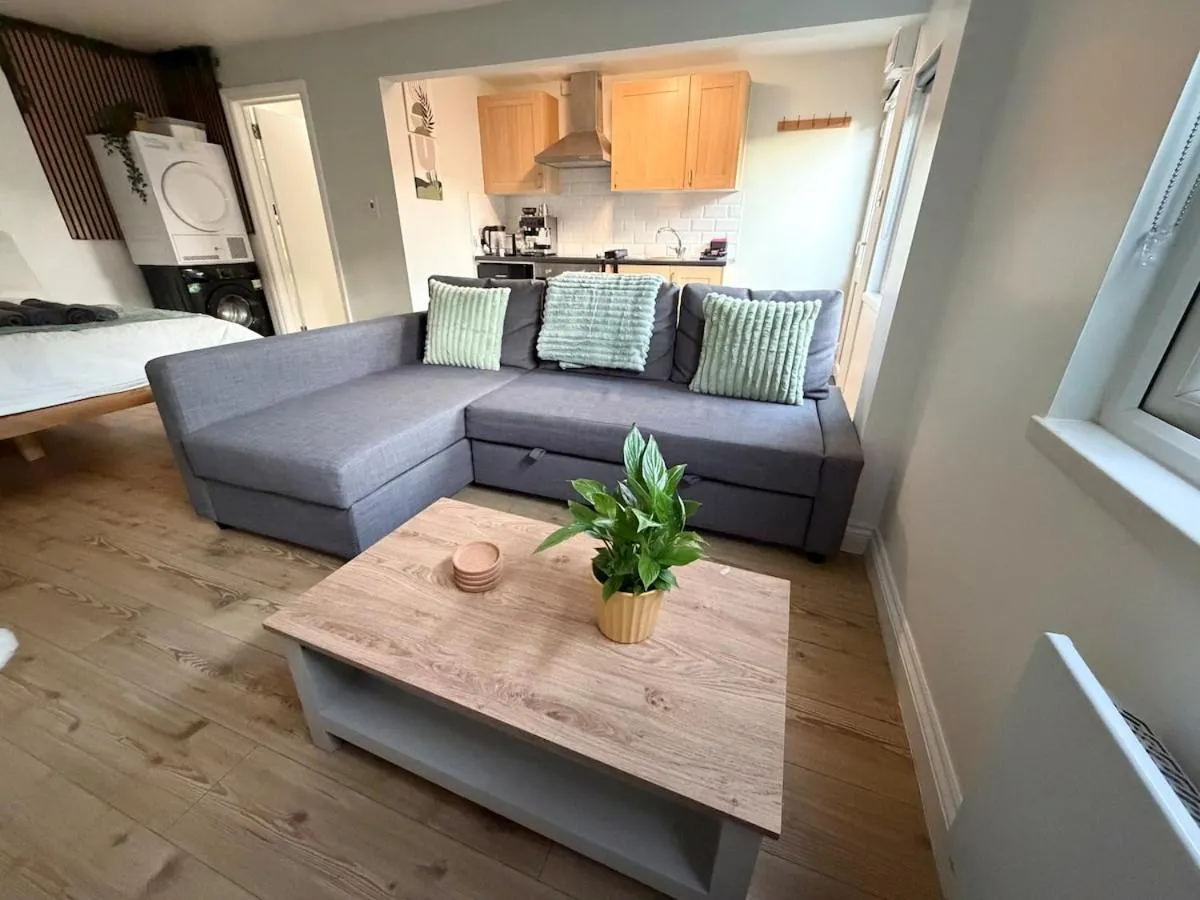 Image 4 of Perfect Family Home Enfield