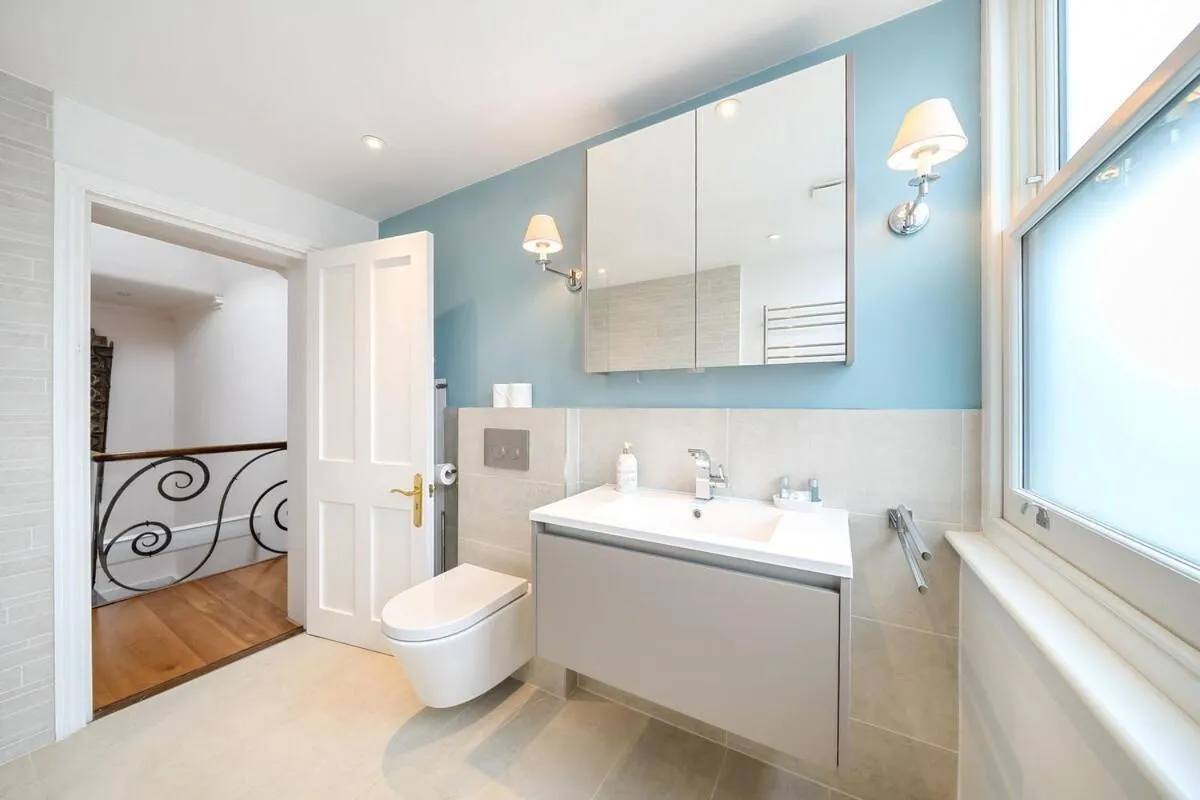 Image 3 of Ping Pong Flat