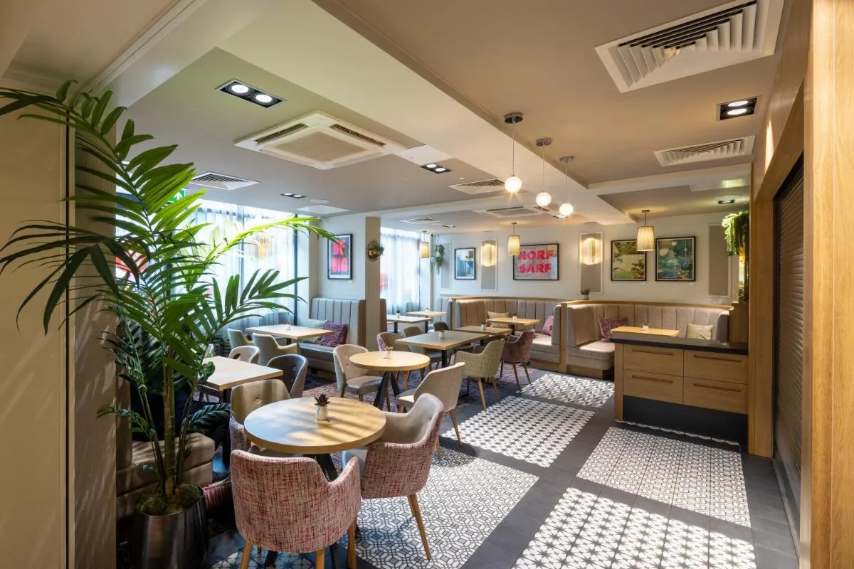 Image 4 of Point A Hotel London Kings Cross – St Pancras