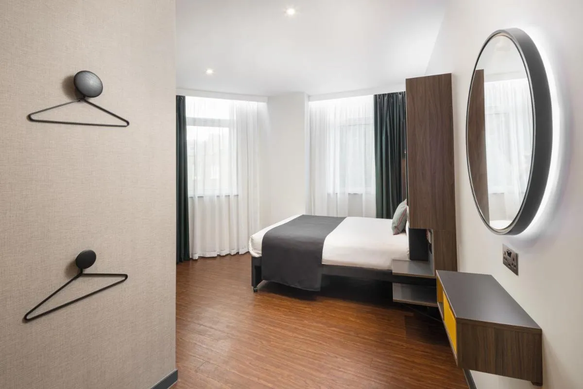 Image 3 of Point A Hotel London Kings Cross – St Pancras