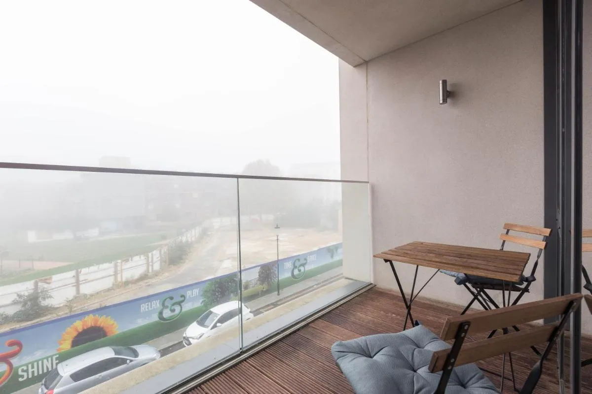 Image 4 of Portobello Apt with Floor-to-Ceiling Views