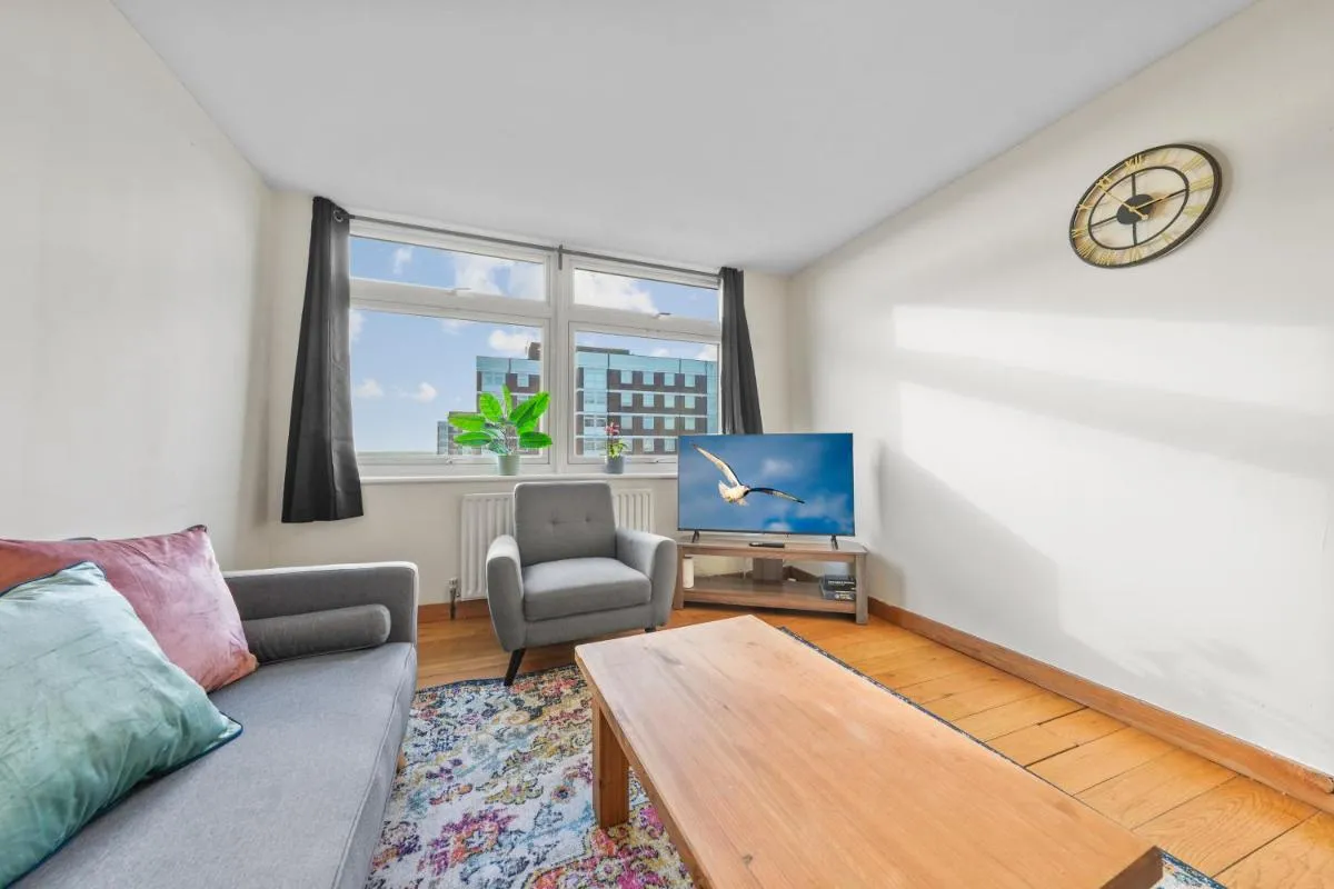 Image 5 of Premier Suites Shepherds Bush Westfields Penthouse Apartment