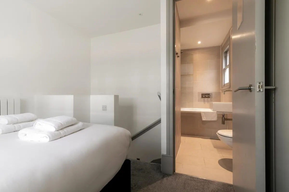 Image 3 of Prime Apartments Gloucester Road