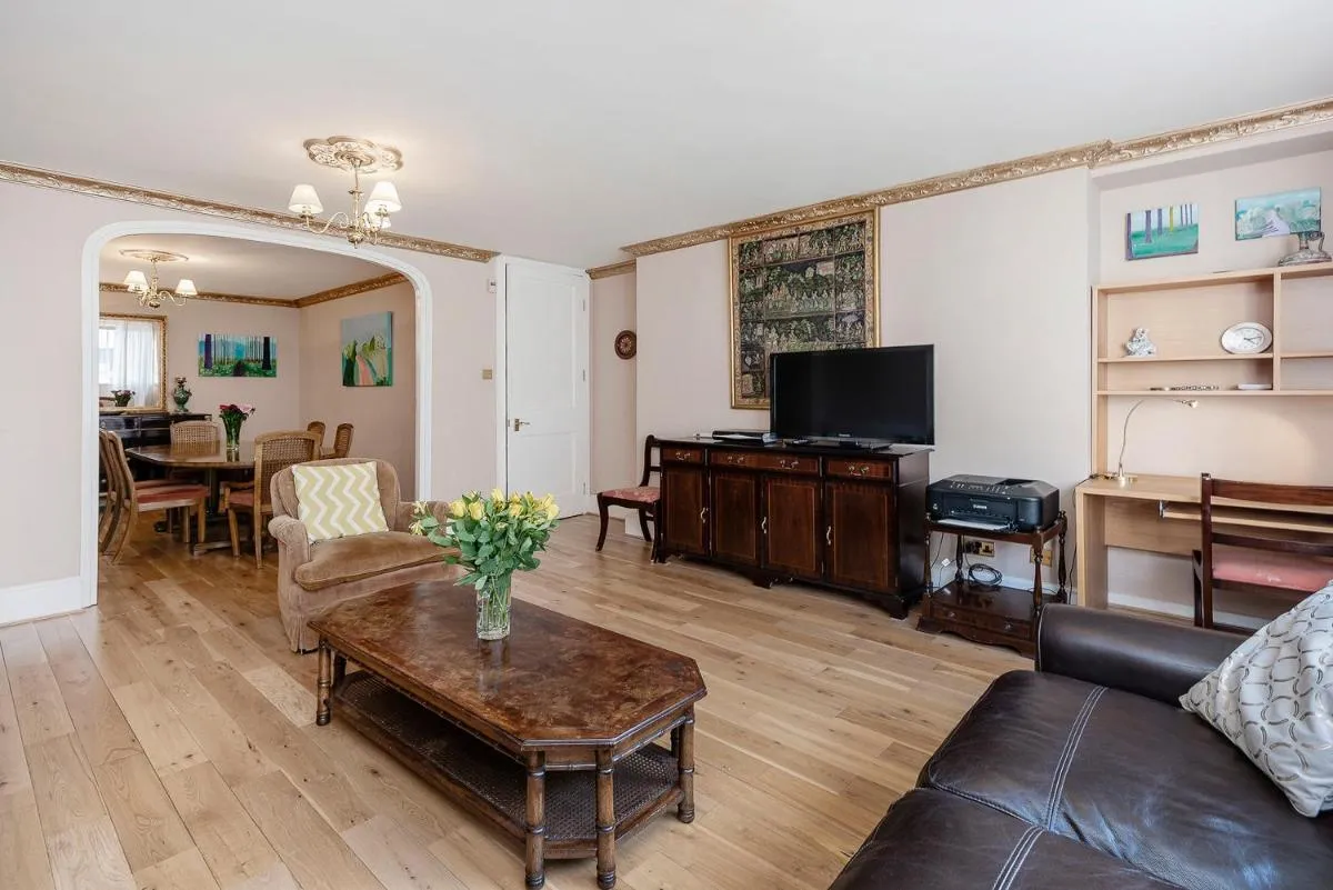 Image 5 of Prime London Apartment, Oxford Circus