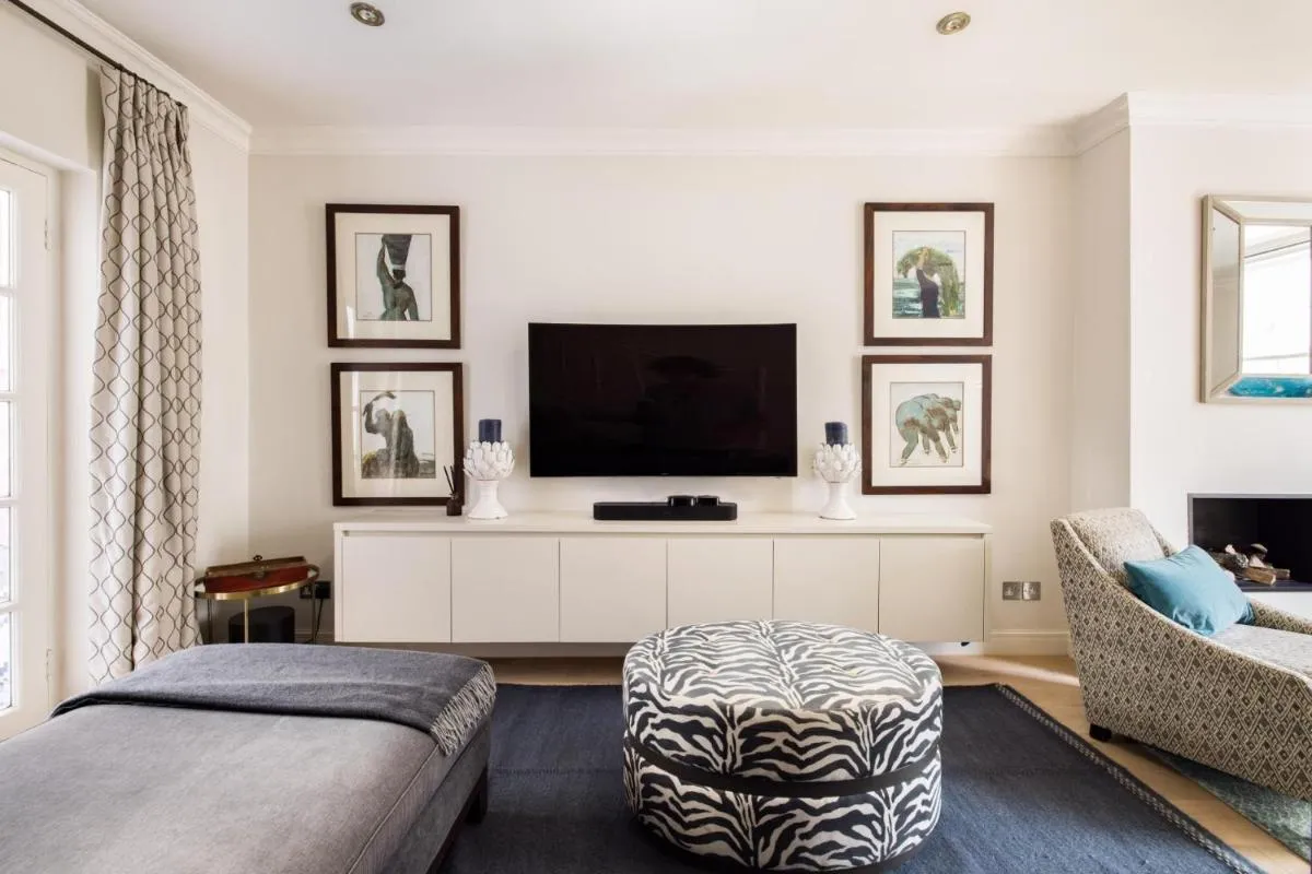 Image 4 of Prince Luxe – 4 Bedroom House in Chelsea