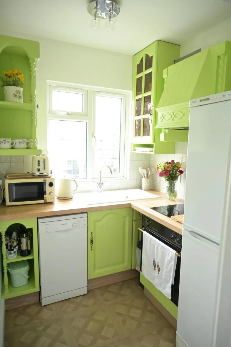 Image 3 of Private 2-Bed Kitchen & Bathroom in Shared Home