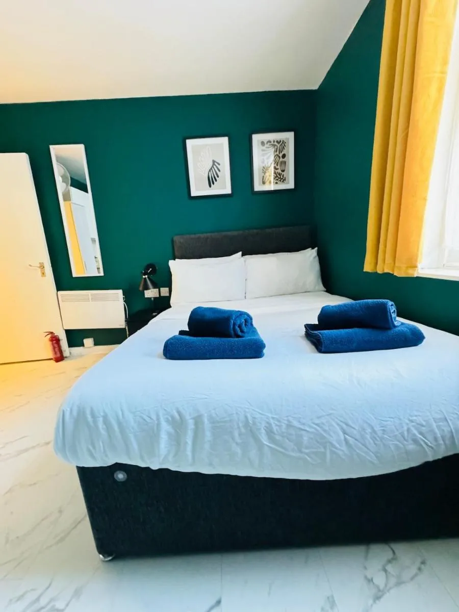 Image 3 of Private studio flat in centre