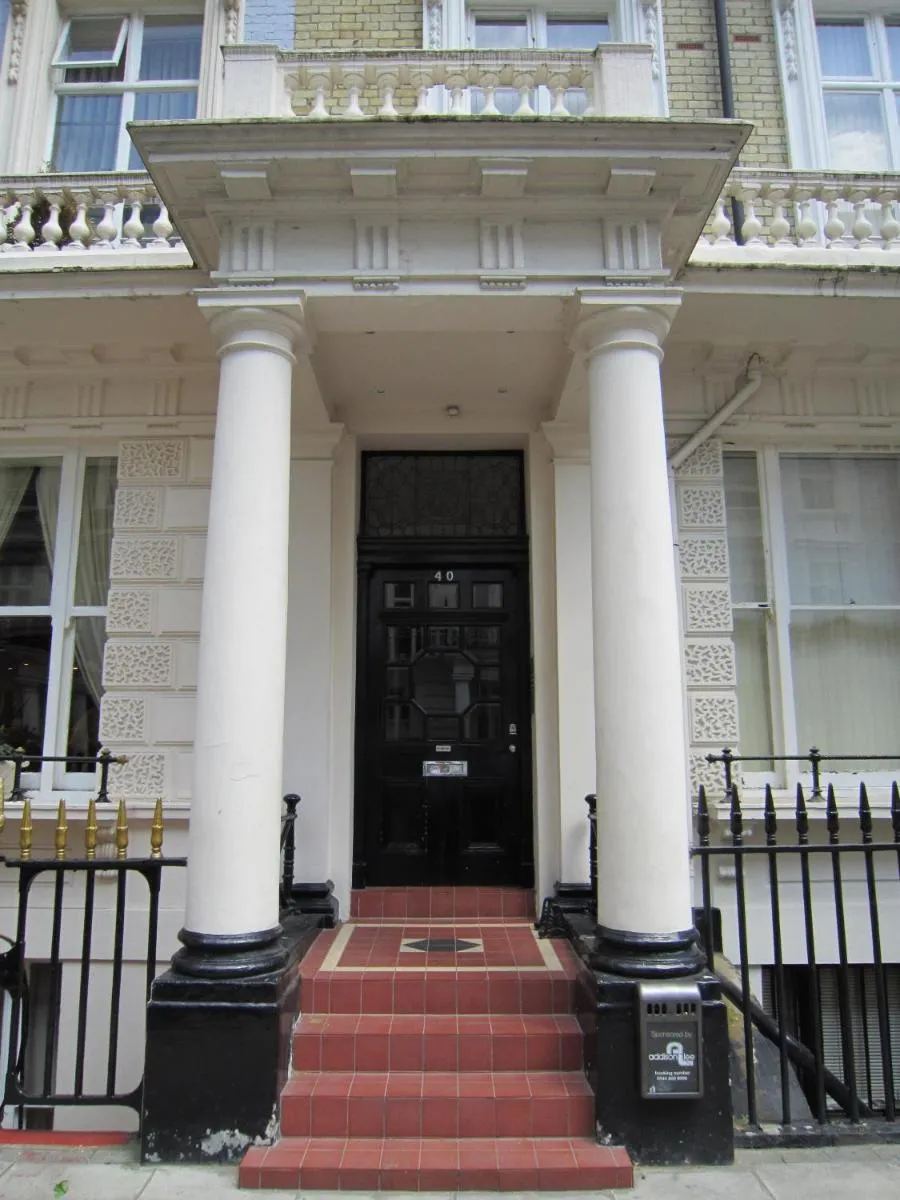 Image 4 of Queensborough Terrace Serviced Apartments by Concept Apartments