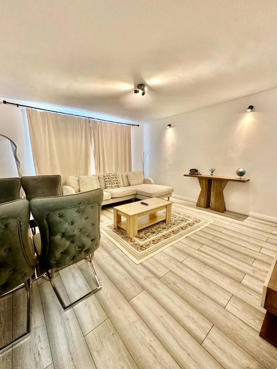 Image 4 of Queensway Apartment Close to Paddington Station, Hyde Park