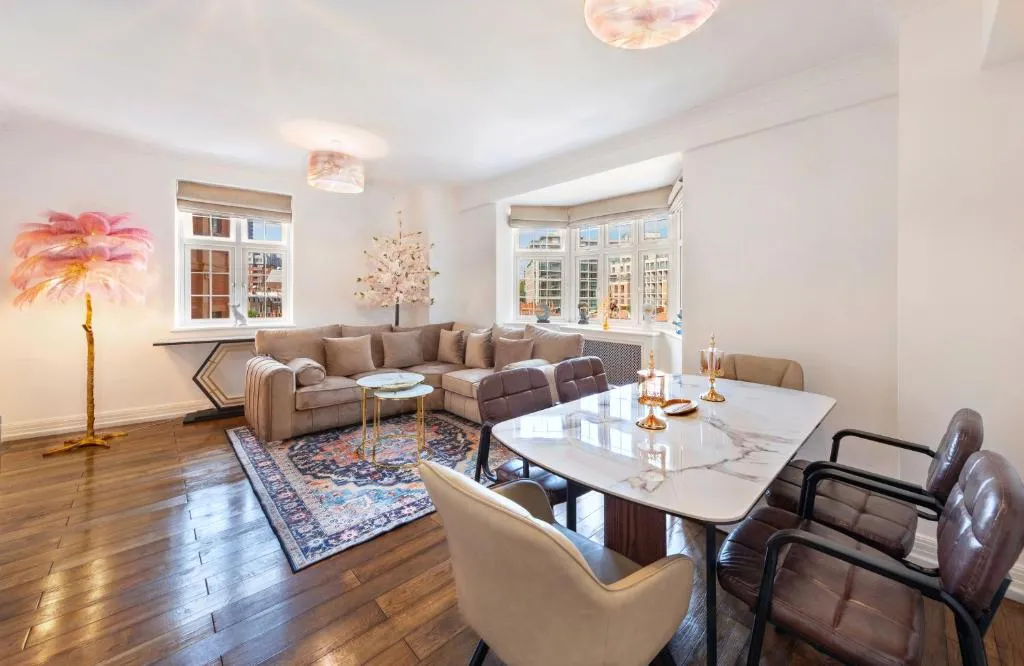 Image 1 of ROYAL Apartment in HARRODS
