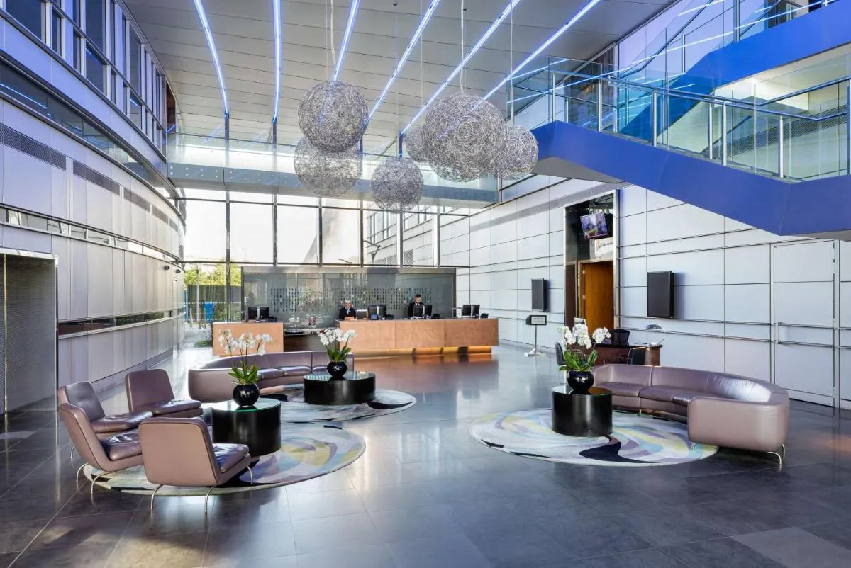 Image 3 of Radisson Blu Hotel, London Canary Wharf East