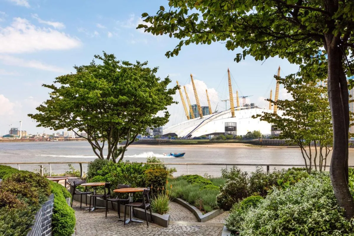 Image 5 of Radisson Blu Hotel, London Canary Wharf East