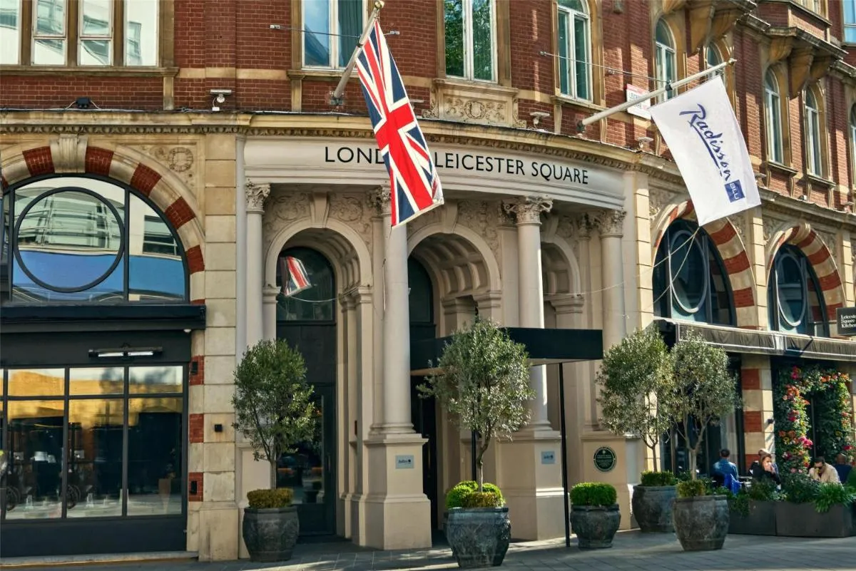 Image 4 of Radisson Blu Hotel, London Leicester Square