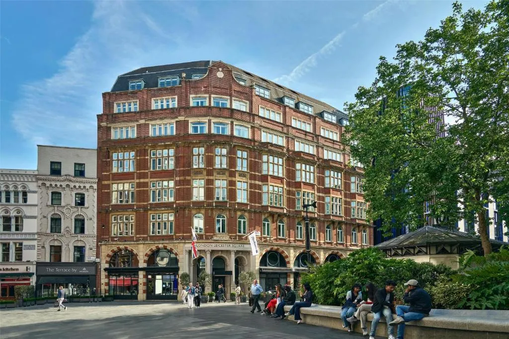 Image 1 of Radisson Blu Hotel, London Leicester Square