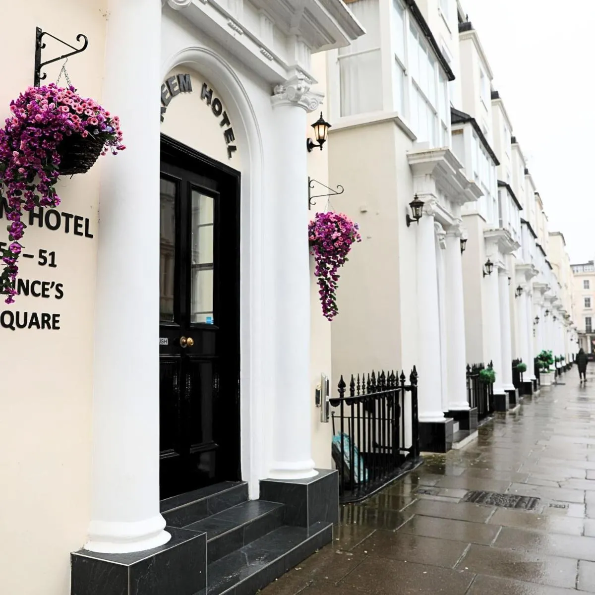 Image 4 of Reem Hotel