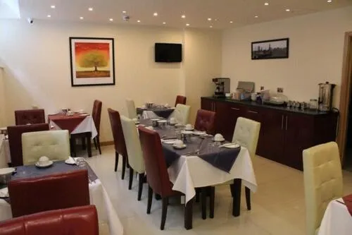 Image 3 of Regency Hotel Parkside