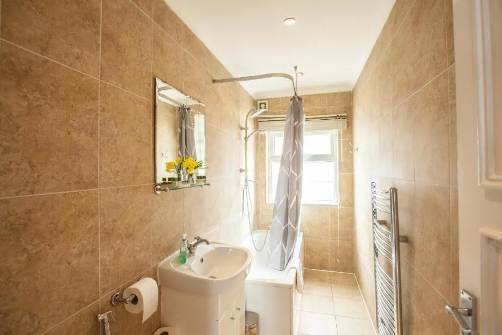 Image 3 of Remarkable Studio Apartment in Central London