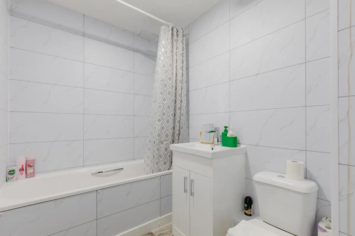 Image 5 of Riverside 2BD Flat Short Walk to the ExCel Centre