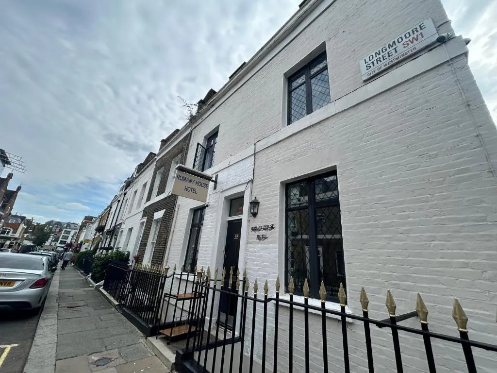 Image 1 of Romany House Hotel
