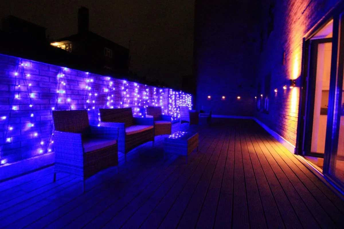 Image 5 of Roof Terrace Oasis 2 Bed 2 Bath London City Shoreditch Hoxton Modern Zone 1