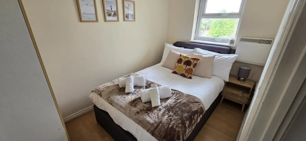 Image 5 of SAV Stays Apartment Two Bed Flat Uxbridge