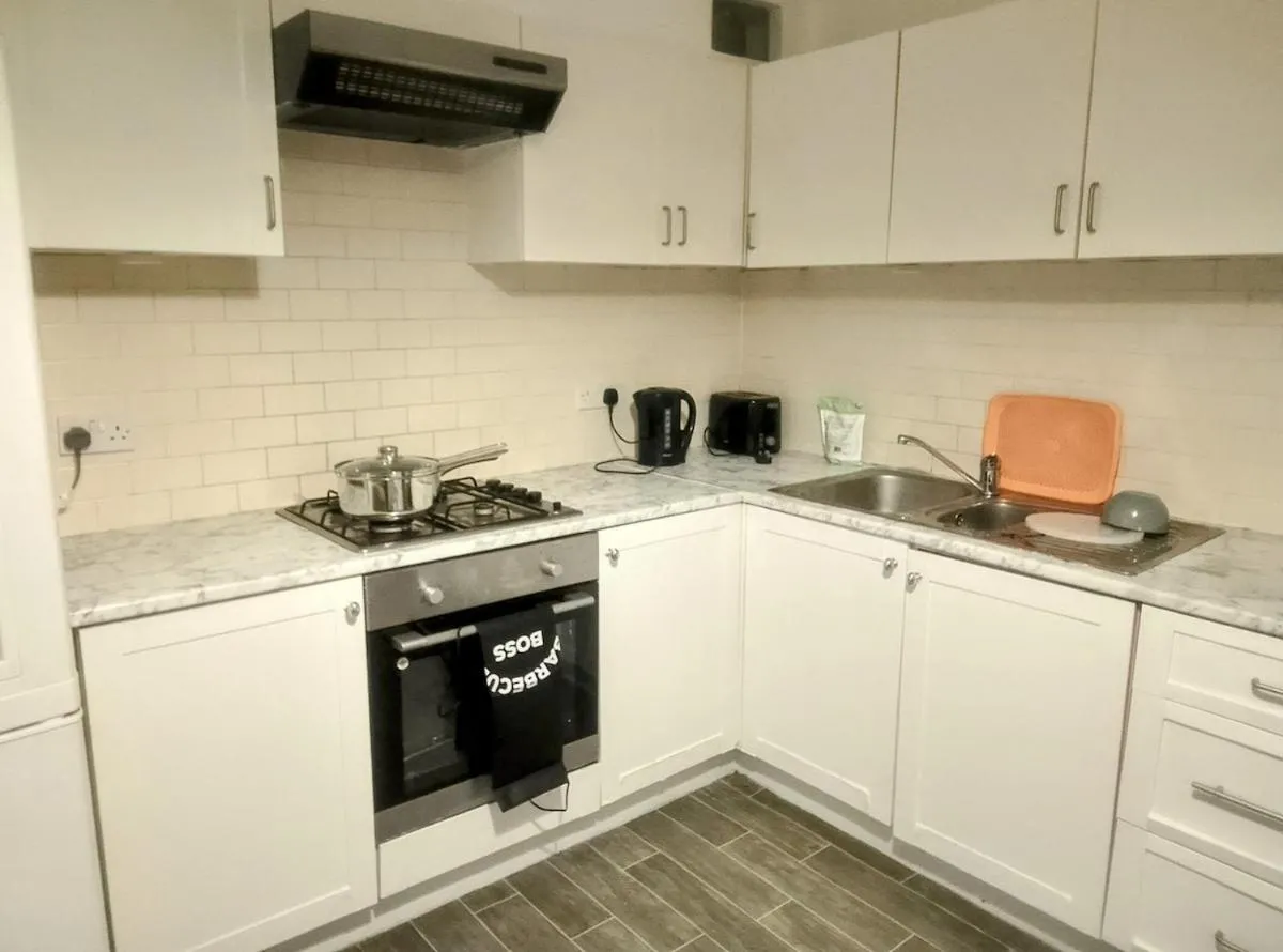 Image 4 of Secluded 4-Bedroom Bungalow