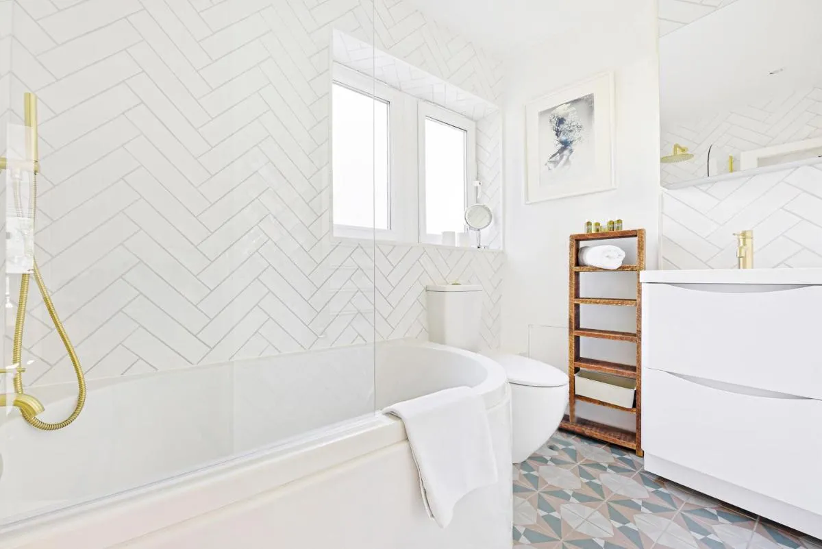 Image 3 of Serene Apartment by Clissold Park, Stoke Newington