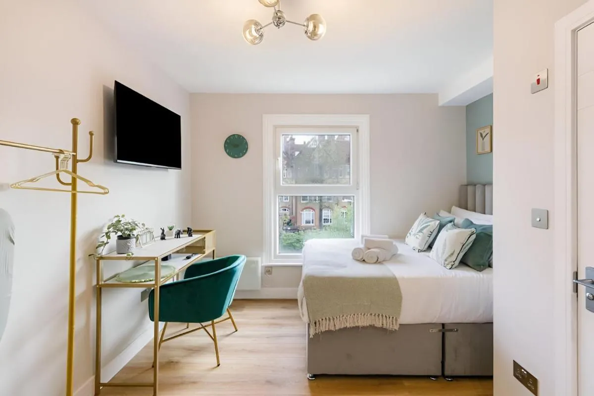 Image 3 of Serene Green Getaway Studio with Calming Ambiance