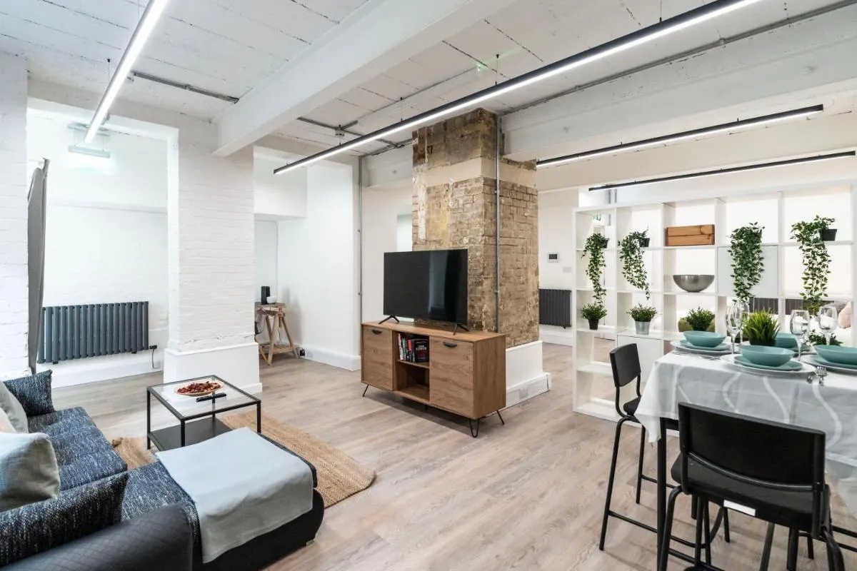 Image 5 of Shoreditch Apartments by PrimeCityHosts