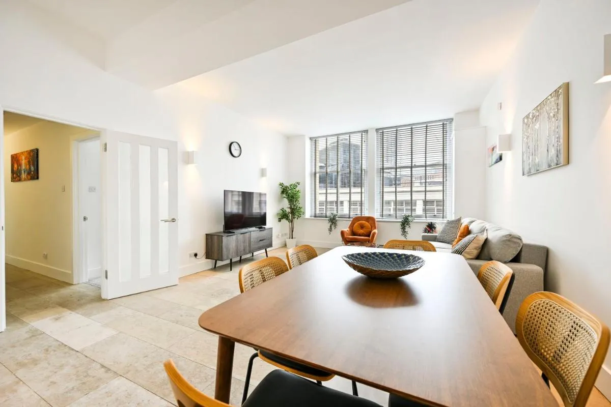 Image 5 of Shoreditch Comfortable 2 Bed Apartments
