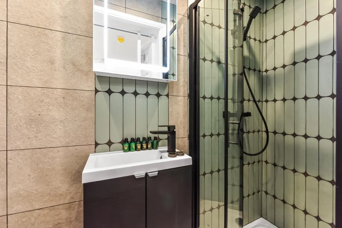 Image 5 of Sleek & Modern Studio Getaway with Artistic Flair