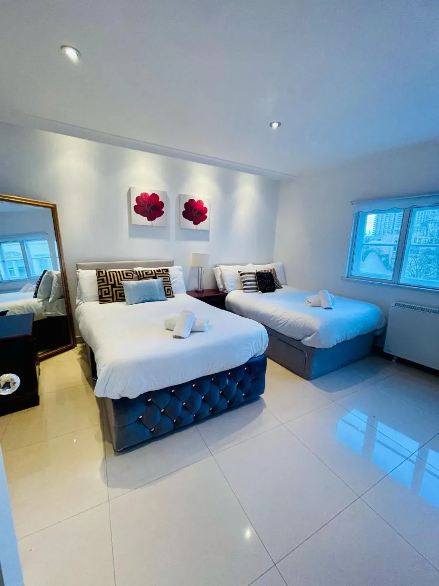 Image 5 of Smithfield St Paul Farringdon Central London Apartment