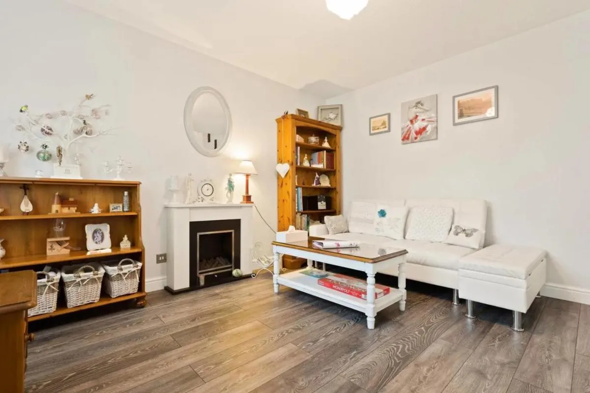Image 5 of Snug & Cosy Home In Thamesmead Overlooking A Park
